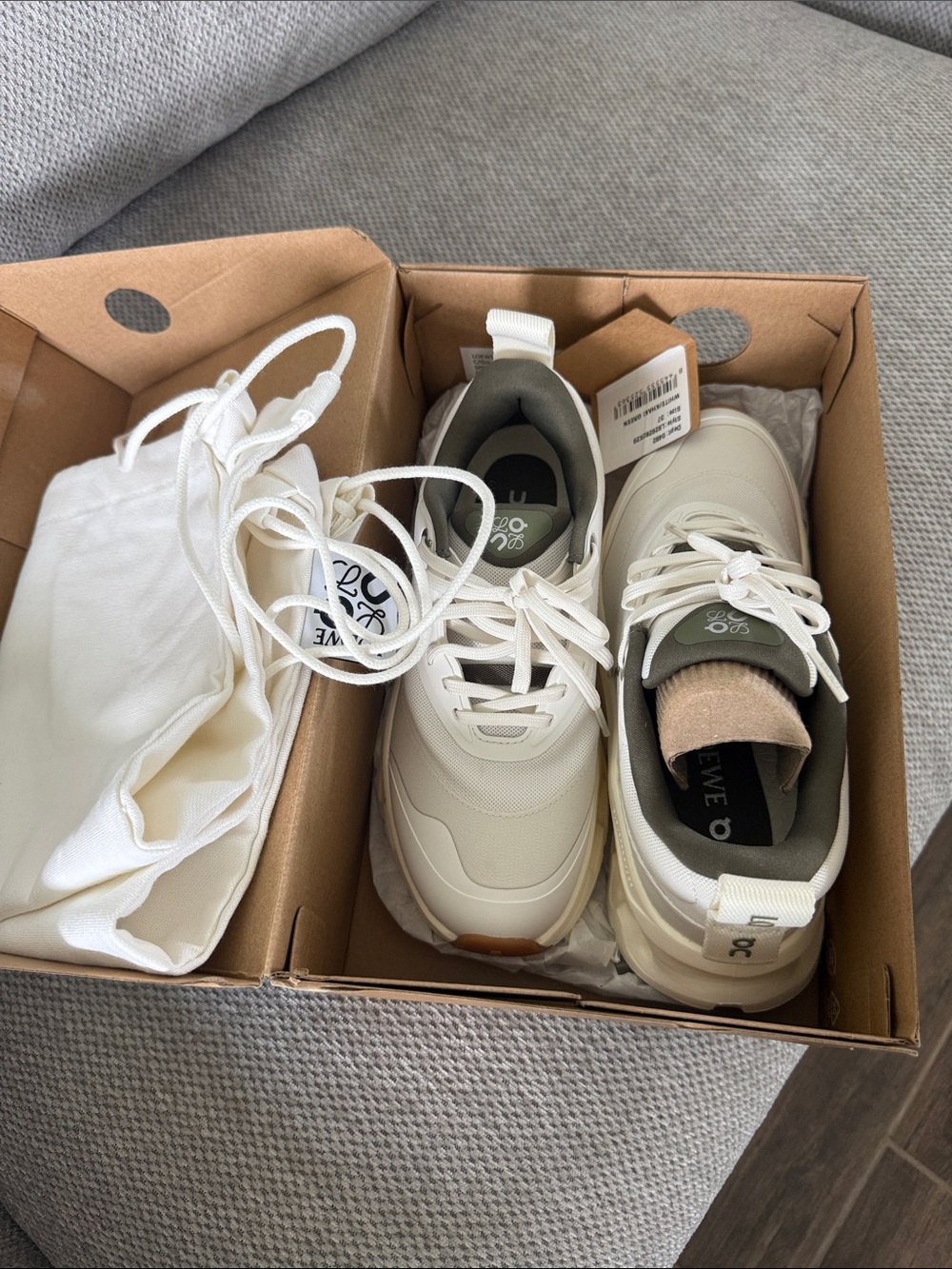 Loewe ✘ On Cloudtilt 2.0 Sneakers 🫒 Khaki - Picture 5 of 10